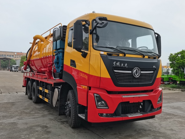 楚勝牌CSC5250GQWD6A清洗吸污車