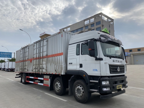 易燃液體廂式運輸車，廂式運輸車，楚勝汽車集團